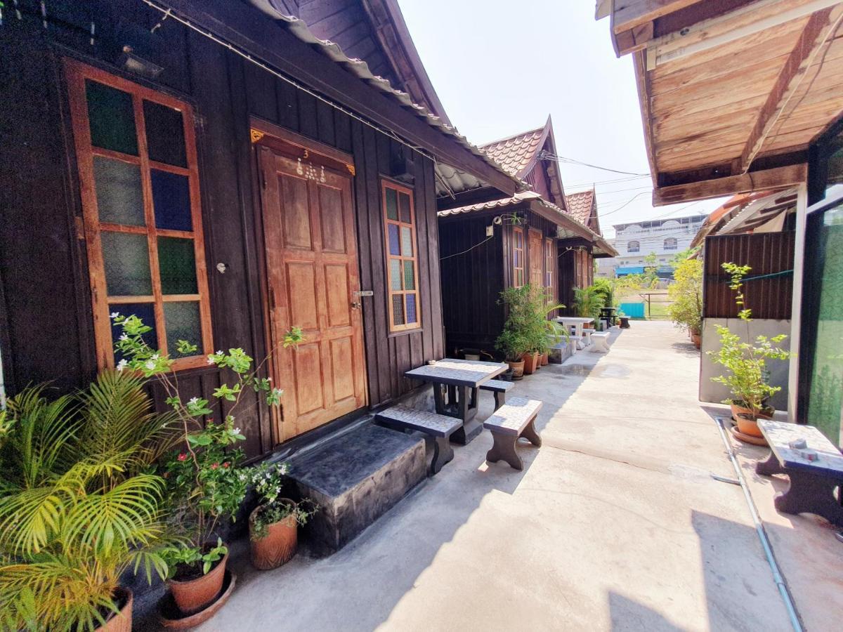 Ktt Resort And Motorbike & Bicycle For Rents Sukhothai Exterior foto
