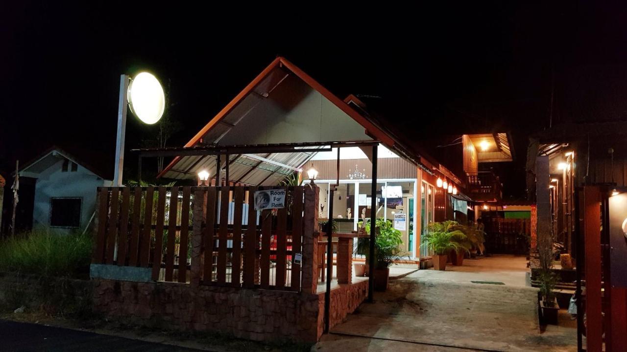 Ktt Resort And Motorbike & Bicycle For Rents Sukhothai Exterior foto